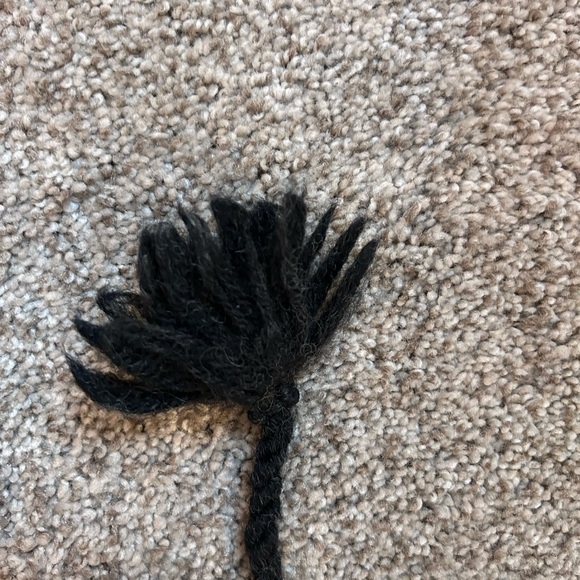 Turtle Fur Wool Hat with Pom Pom. fleece Lining. Snowflakes. Skiing. Outdoor - Picture 6 of 14